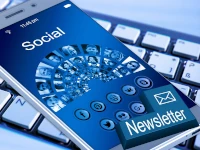 Curiamo la tua presenza sui social e l'invio di newsletter periodiche