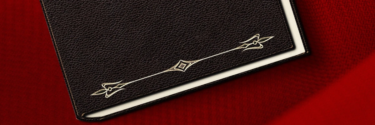 Un modello di LibreOffice Writer per libri, ricco di opzioni e facilmente personalizzabile Libro in pelle adagiato su un panno rosso. Un modello di LibreOffice Writer per libri, ricco di opzioni e facilmente personalizzabile